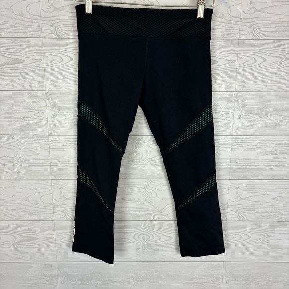 LORNA JANE ACTIVE BLACK TEAL 3/4 LEGGINGS SIZE SMALL - Picture 1 of 10